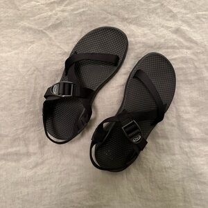 Chaco Black Adjustable Strap Outdoor Sandals Women’s Size 9
